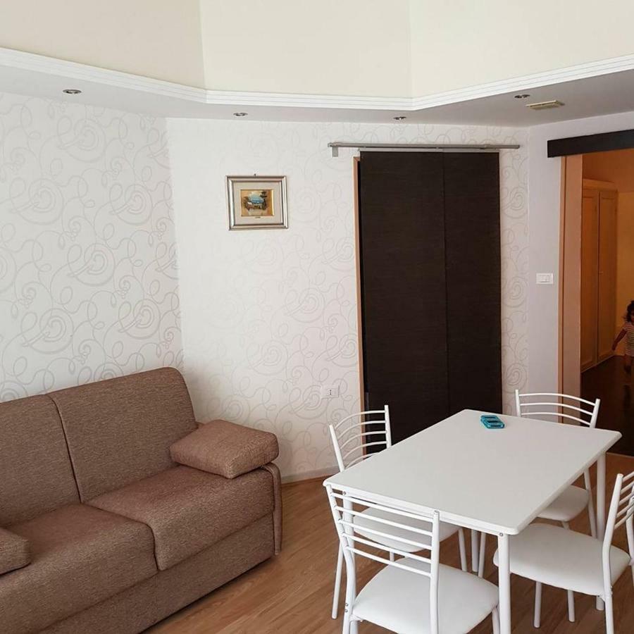 Casa Lorenzo Villa Поцало Екстериор снимка